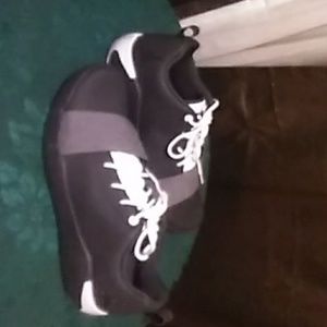 Size 12 mens Jordans